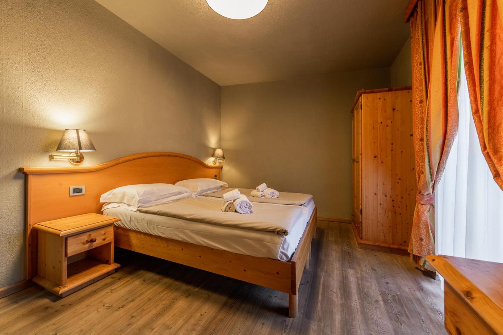 Hotel Diffuso Locanda Elisa Dimaro Ngoại thất bức ảnh
